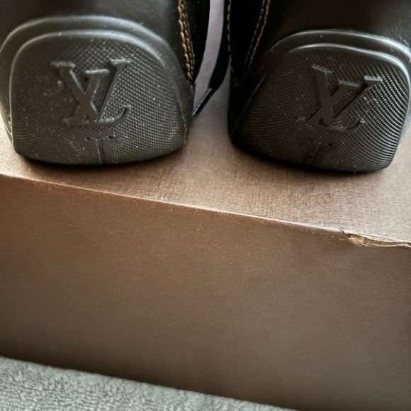Louis Vuitton sneakers - Picture 6 of 11